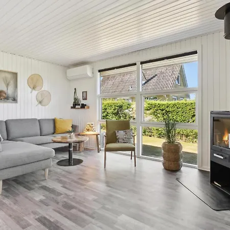 3 Bedroom Lovely In * Bogense