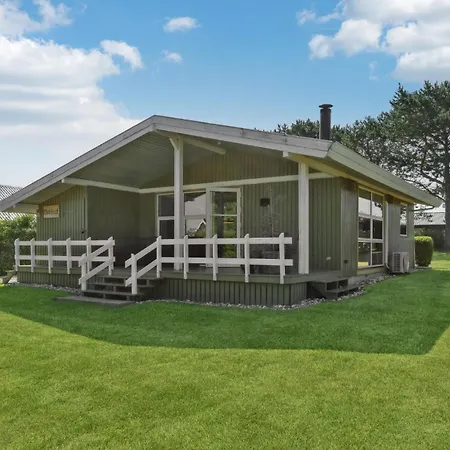 3 Bedroom Lovely In Holiday home Bogense